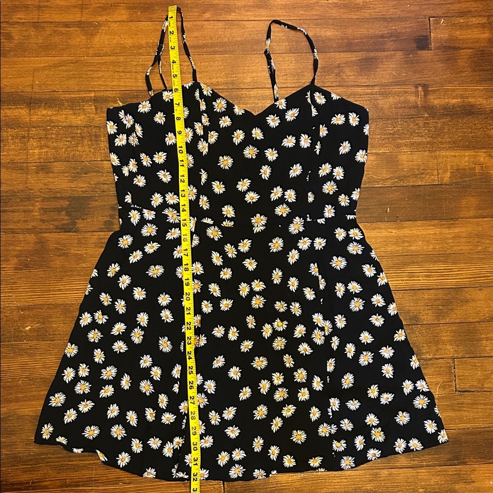 Calvin Klein Jeans Black Daisy Print Spaghetti Strap Dress - Size L, NWOT - Picture 13 of 14